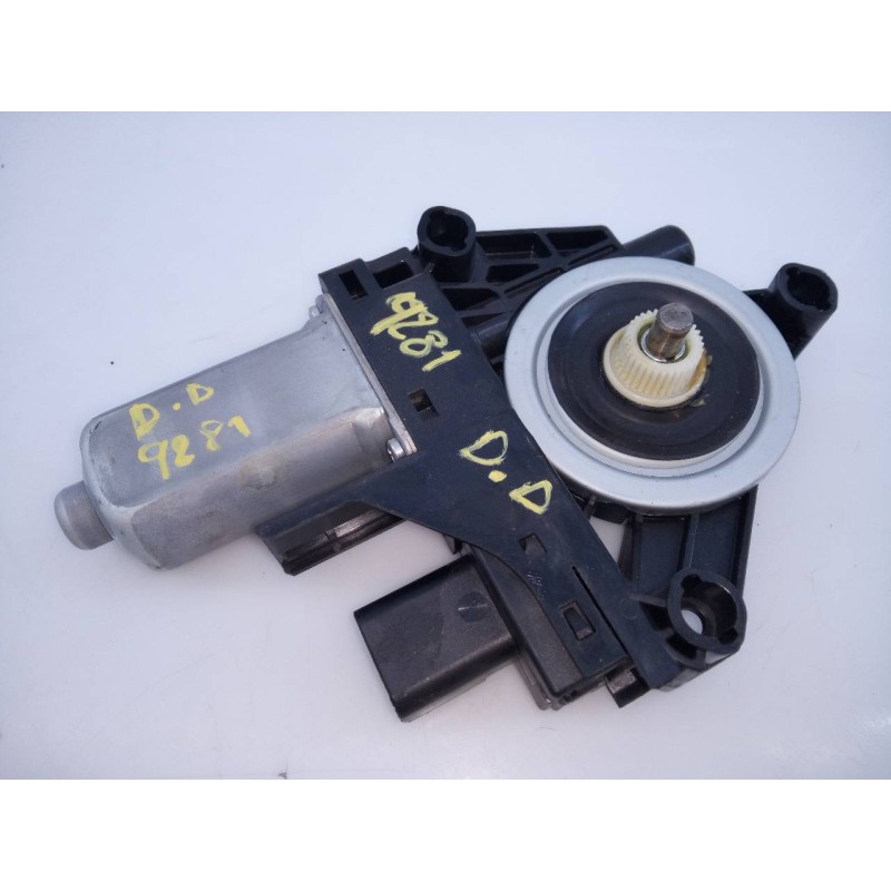 Recambio de motor elevalunas delantero derecho para fiat freemont (345) urban referencia OEM IAM C22330100  E2-B2-5-2