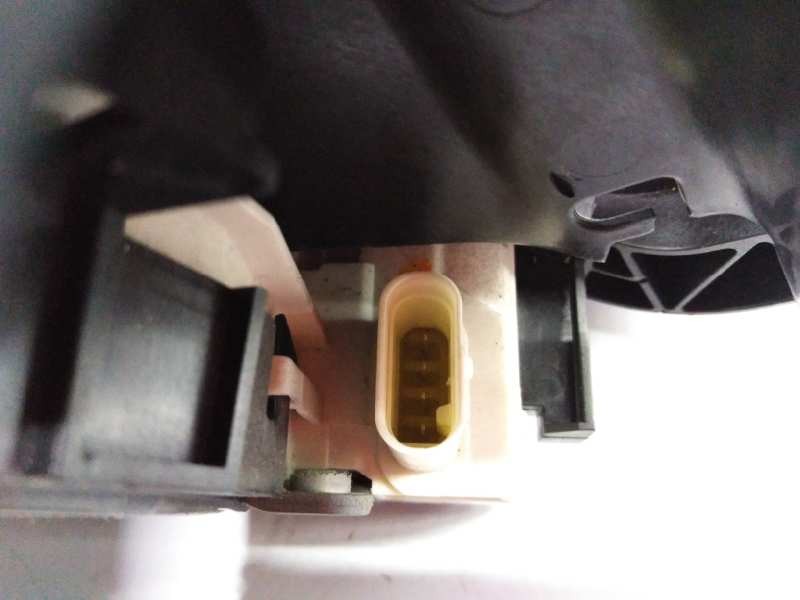 Recambio de cerradura puerta trasera derecha para mercedes-benz clase c (w204) berlina c 220 cdi (204.008) referencia OEM IAM A2