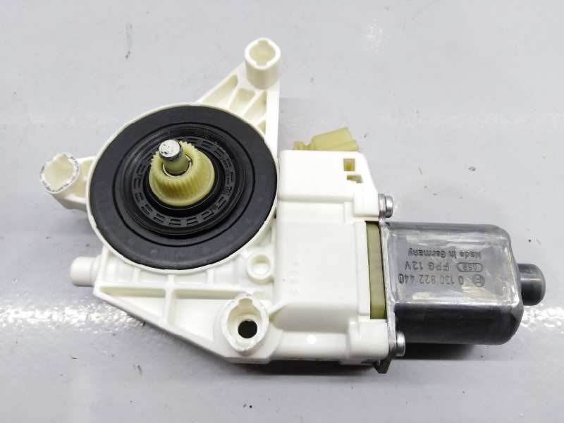 Recambio de motor elevalunas delantero derecho para mercedes-benz clase c (w204) berlina c 220 cdi (204.008) referencia OEM IAM 