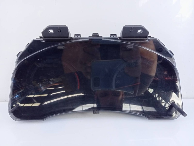 Recambio de cuadro instrumentos para toyota avensis (t27) advance referencia OEM IAM 8380005N30 MB2574707791 E3-B2-4-1