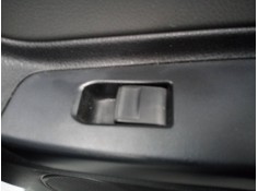 MANDO ELEVALUNAS TRASERO DERECHO 