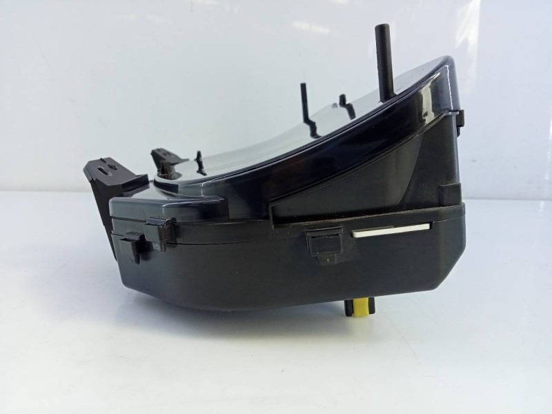 Recambio de cuadro instrumentos para toyota avensis (t27) advance referencia OEM IAM 8380005N30 MB2574707791 E3-B2-4-1