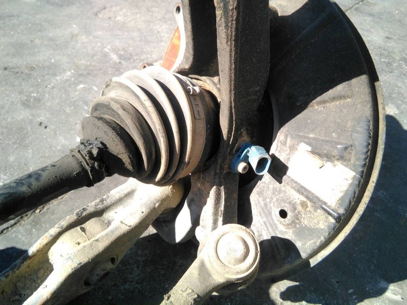 Recambio de mangueta delantera derecha para volkswagen touareg (7la) tdi r5 referencia OEM IAM 7L6407258A  PV-3-1