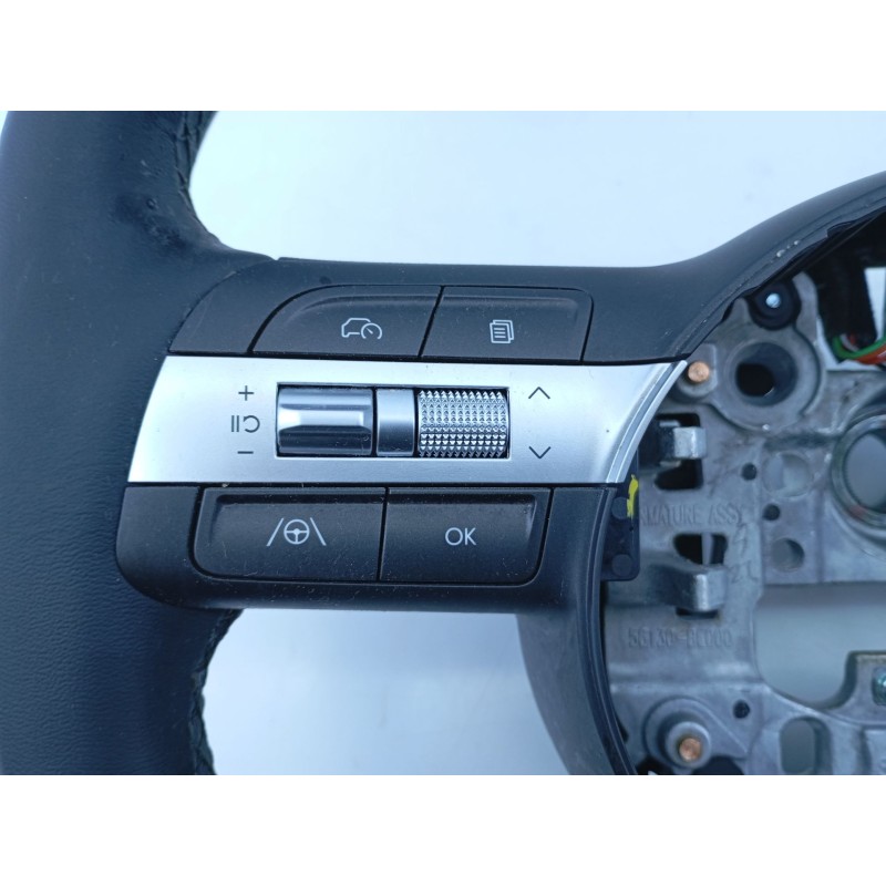Recambio de volante para hyundai kona 2 1.0 tgdi referencia OEM IAM   