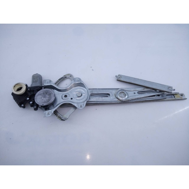 Recambio de elevalunas delantero derecho para toyota avensis (t27) advance referencia OEM IAM 8570102010  E2-B4-45-1