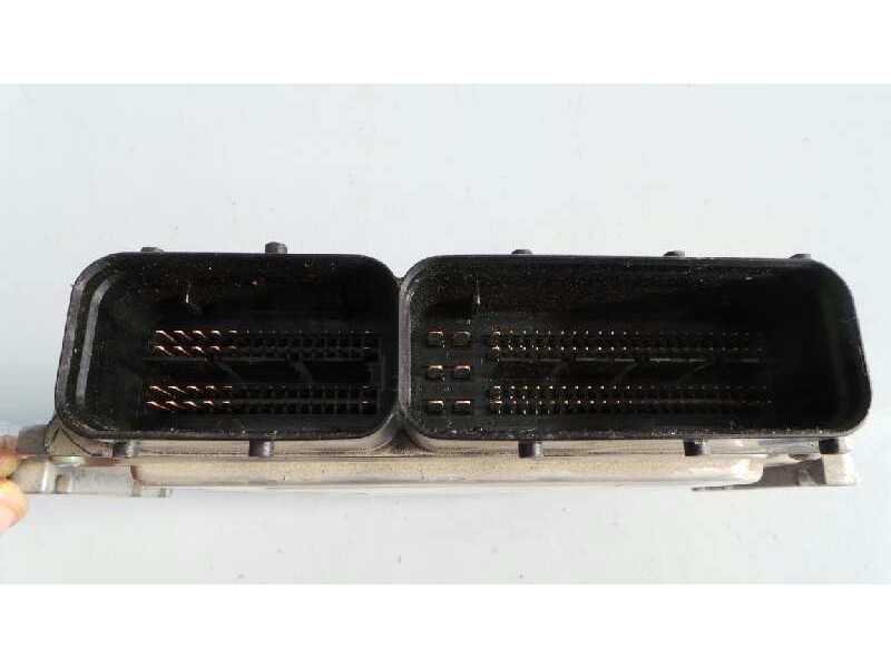 Recambio de centralita motor uce para hyundai i30 1.6 crdi cat referencia OEM IAM 0281016491 391142A410 E2-B5-60-1