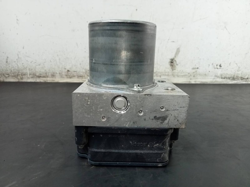 Recambio de abs para volkswagen t-cross style referencia OEM IAM 2Q0614517AP  P3-A8-14-2