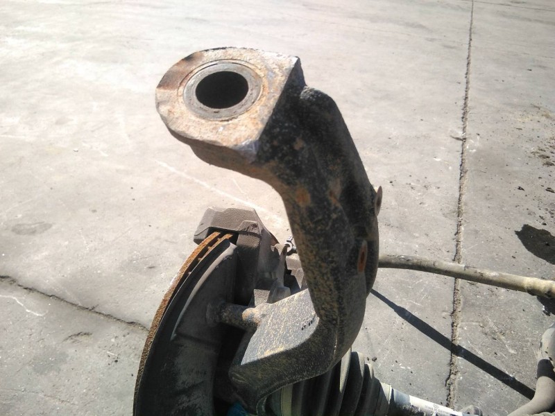 Recambio de mangueta delantera izquierda para volkswagen touareg (7la) tdi r5 referencia OEM IAM 7L6407257A  PV-3-1