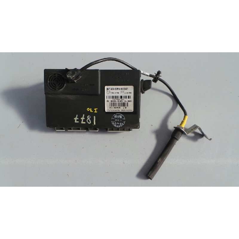 Recambio de modulo electronico para hyundai i30 referencia OEM IAM 954992L105  E2-B5-60-1