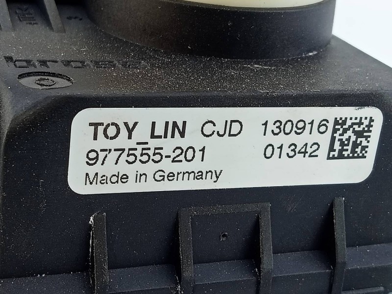 Recambio de elevalunas trasero derecho para toyota avensis (t27) advance referencia OEM IAM 977555201  E2-B4-53-1