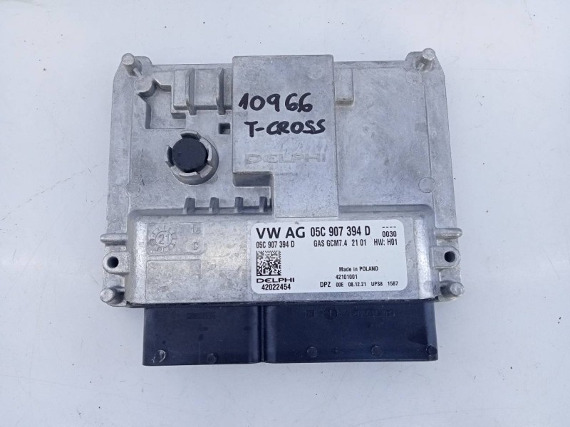 Recambio de centralita motor uce para volkswagen t-cross style referencia OEM IAM 05C907394D 42022454 E2-A1-30-1