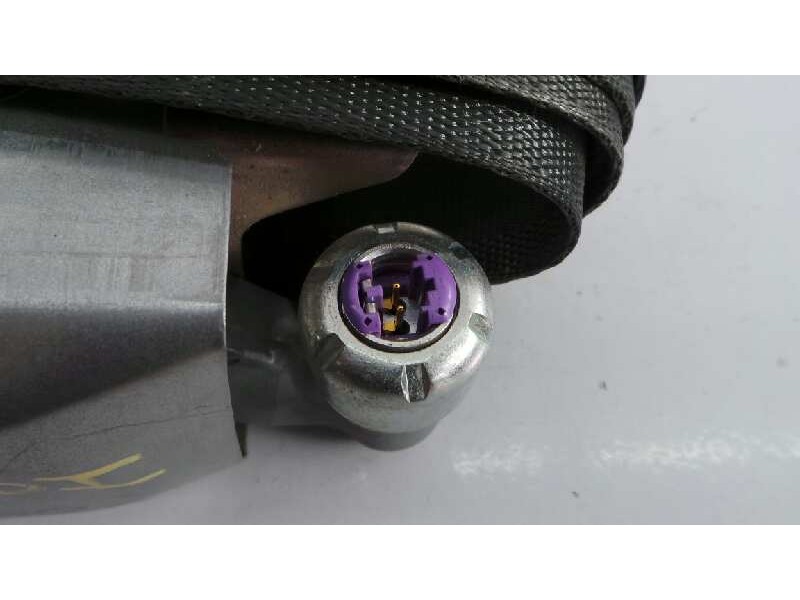 Recambio de cinturon seguridad delantero izquierdo para hyundai i30 referencia OEM IAM 888102R900  E2-B5-60-1