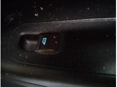 MANDO ELEVALUNAS DELANTERO DERECHO 