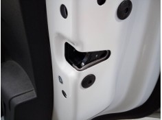 CERRADURA PUERTA TRASERA DERECHA 