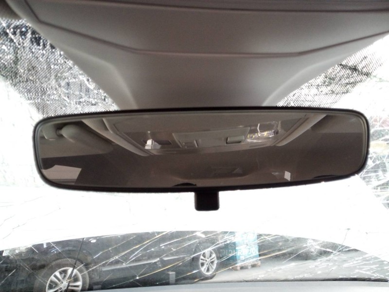 Recambio de espejo interior para volkswagen t-cross style referencia OEM IAM   