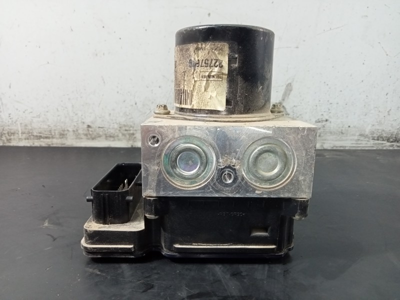 Recambio de abs para opel insignia berlina selective referencia OEM IAM 22757649  P3-A8-13-3