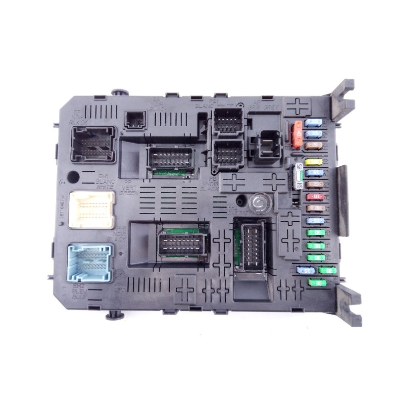 Recambio de caja reles / fusibles para citroën c4 picasso exclusive referencia OEM IAM   E3-B2-34-2