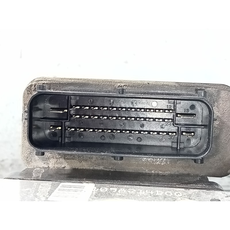 Recambio de abs para opel insignia berlina selective referencia OEM IAM 22757649  P3-A8-13-3