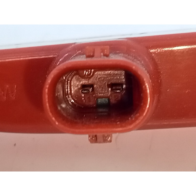 Recambio de luz central de freno para volkswagen t-cross style referencia OEM IAM 8V0945097D  E1-B6-47-1