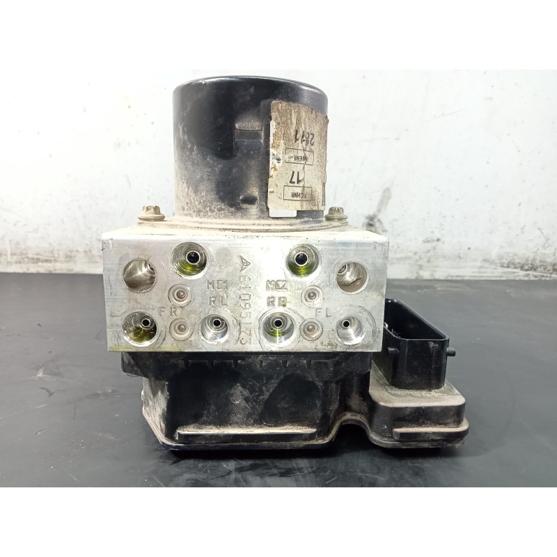 Recambio de abs para opel insignia berlina selective referencia OEM IAM 22757649  P3-A8-13-3