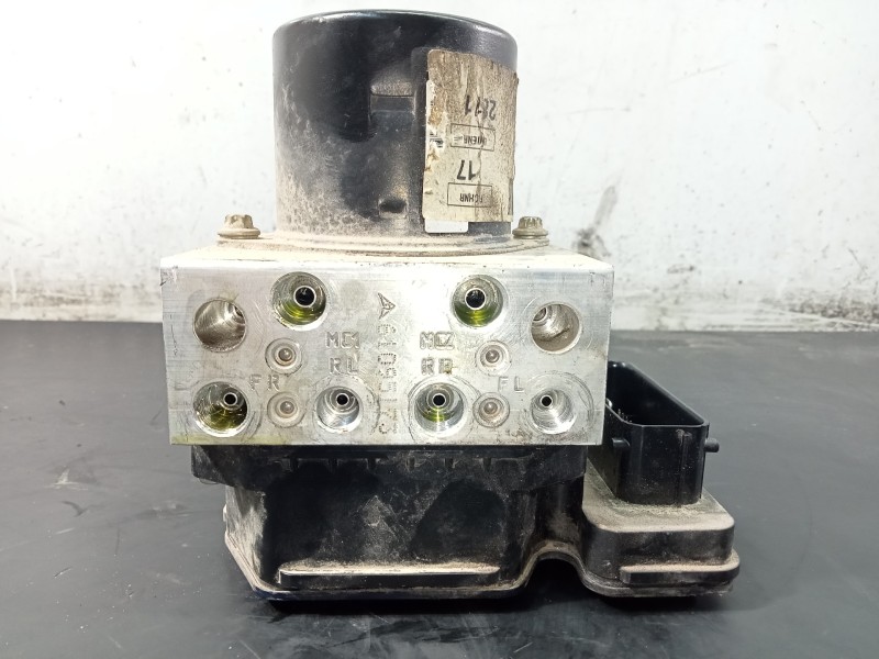 Recambio de abs para opel insignia berlina selective referencia OEM IAM 22757649  P3-A8-13-3