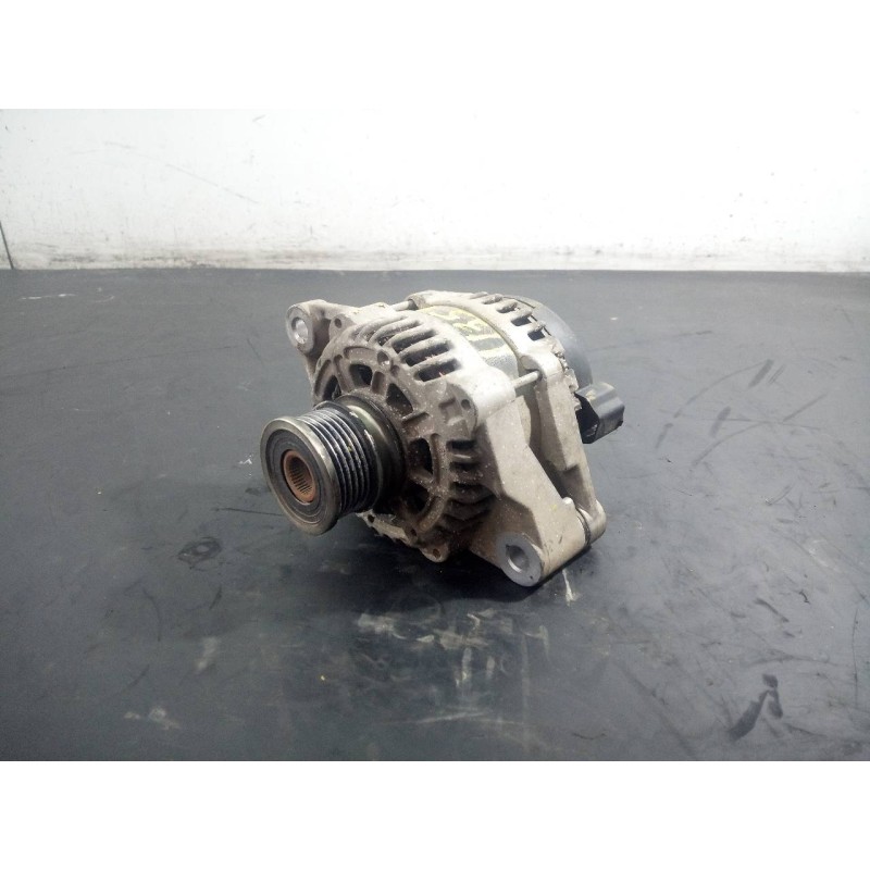 Recambio de alternador para opel insignia berlina selective referencia OEM IAM 13502583  P3-A4-12-3