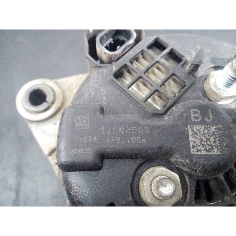 Recambio de alternador para opel insignia berlina selective referencia OEM IAM 13502583  P3-A4-12-3