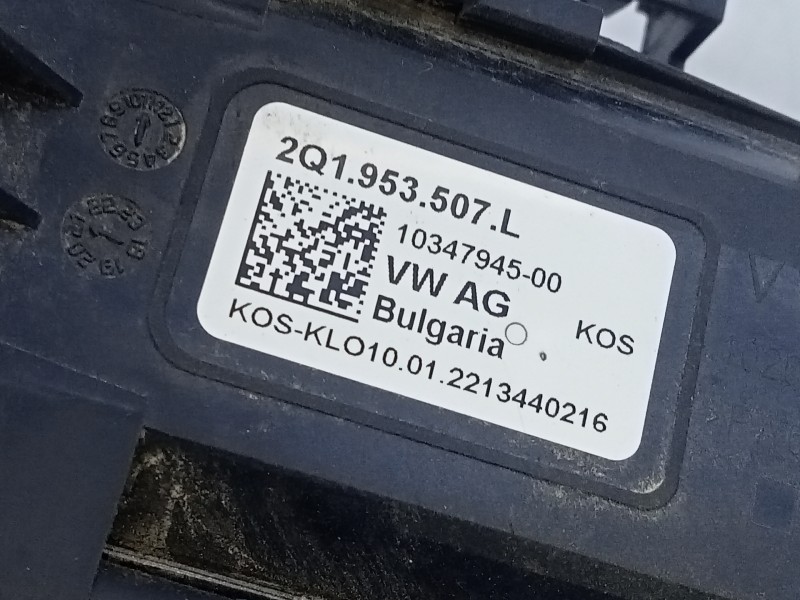 Recambio de mando intermitentes para volkswagen t-cross style referencia OEM IAM 2Q1953507L  