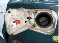 Recambio de tapa exterior combustible para toyota avensis (t27) advance referencia OEM IAM    2