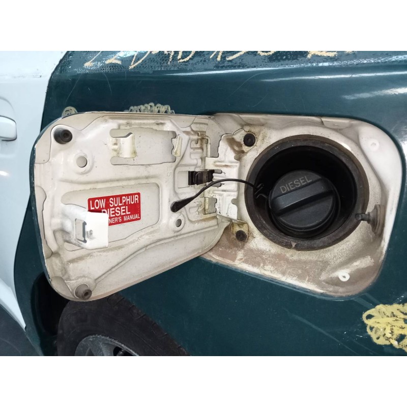 Recambio de tapa exterior combustible para toyota avensis (t27) advance referencia OEM IAM   