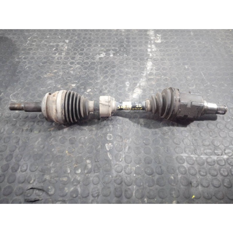 Recambio de transmision delantera izquierda para toyota avensis (t27) advance referencia OEM IAM 3N32559F8  P1-B6-17