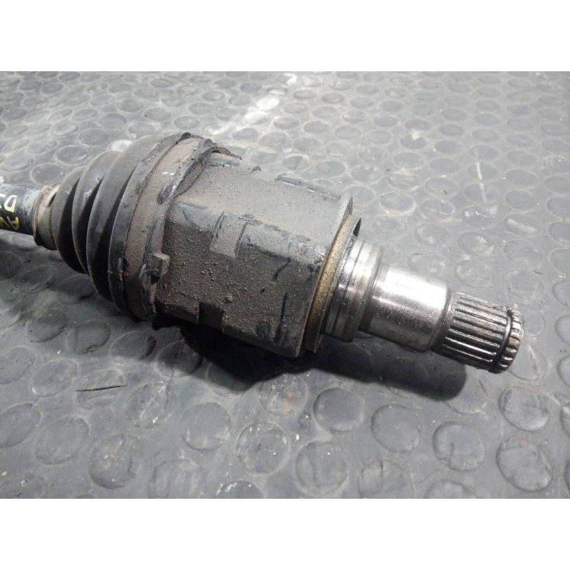 Recambio de transmision delantera izquierda para toyota avensis (t27) advance referencia OEM IAM 3N32559F8  P1-B6-17
