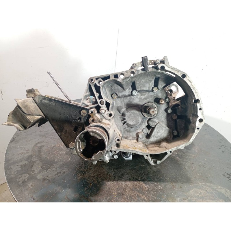Recambio de caja cambios para renault 9 txe referencia OEM IAM JB3041  M1-A2-49