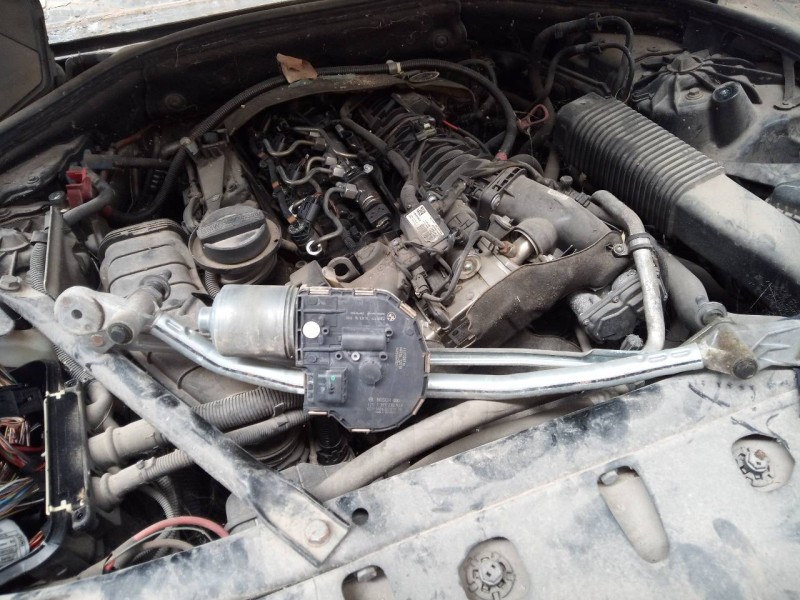 Recambio de motor limpia delantero para bmw serie 5 touring (f11) 520d referencia OEM IAM 7308771 1397220943 