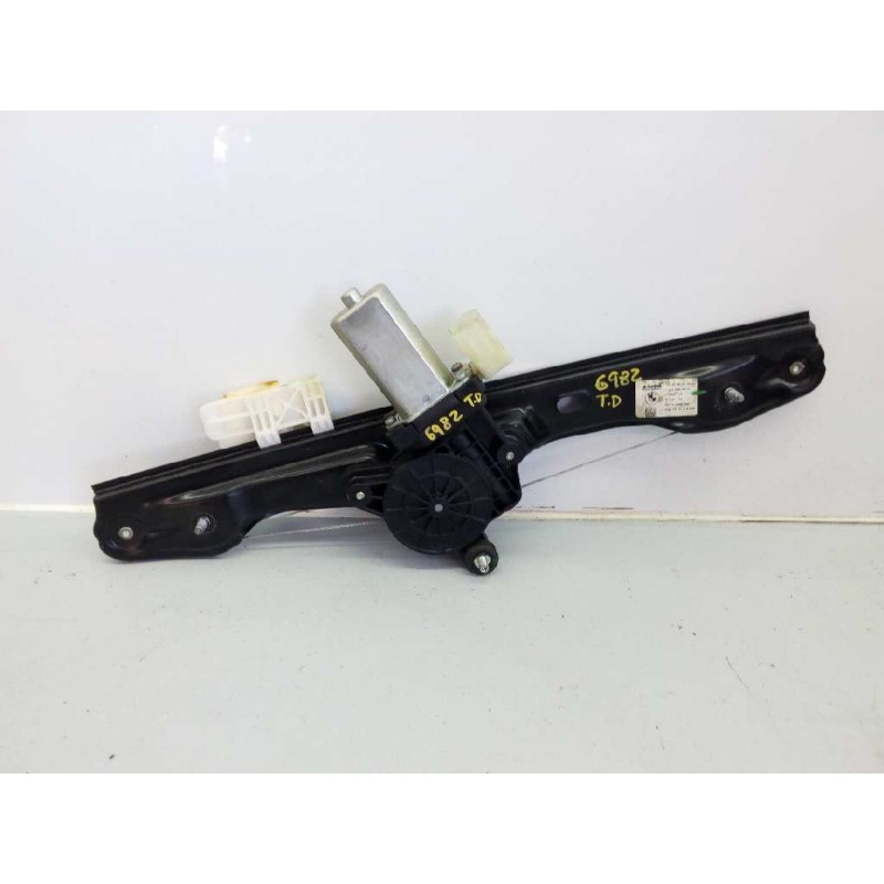 Recambio de elevalunas trasero derecho para bmw serie 1 lim. (f20) 116d efficientdynamics edition referencia OEM IAM 3N1641A M13