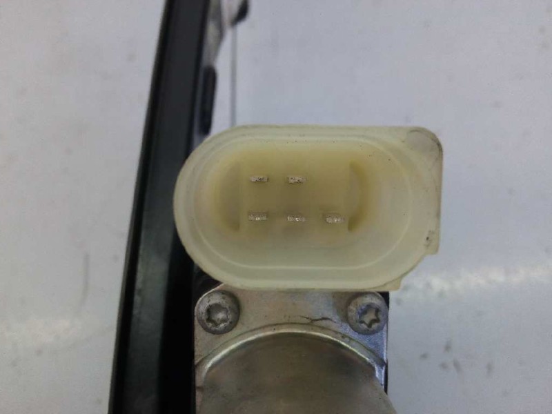 Recambio de elevalunas trasero derecho para bmw serie 1 lim. (f20) 116d efficientdynamics edition referencia OEM IAM 3N1641A M13