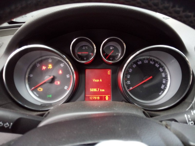 Recambio de cuadro instrumentos para opel insignia berlina selective referencia OEM IAM 22783076 365903926 E3A5-18-2