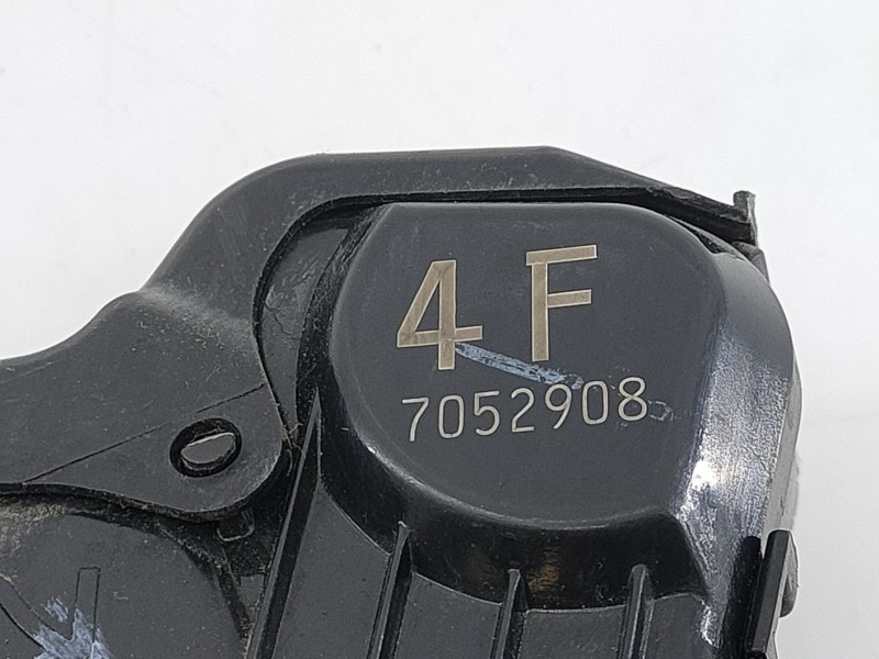Recambio de cerradura puerta delantera derecha para toyota rav 4 (a3) sol referencia OEM IAM 4F7052908 A046693 E2-B4-28-1