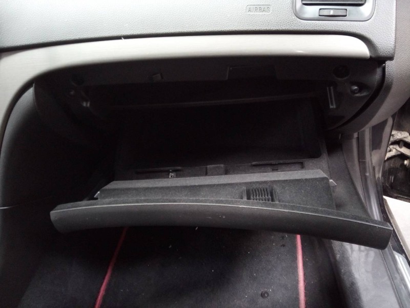 Recambio de guantera para opel insignia berlina selective referencia OEM IAM   