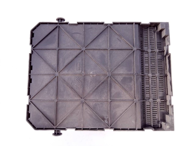 Recambio de caja reles / fusibles para citroën c4 coupe cool referencia OEM IAM 9659285680  E3-B2-35-1