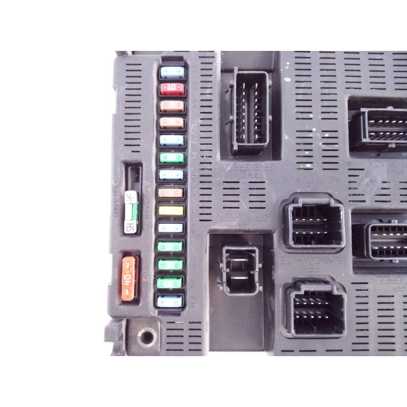 Recambio de caja reles / fusibles para citroën c4 coupe cool referencia OEM IAM 9659285680  E3-B2-35-1