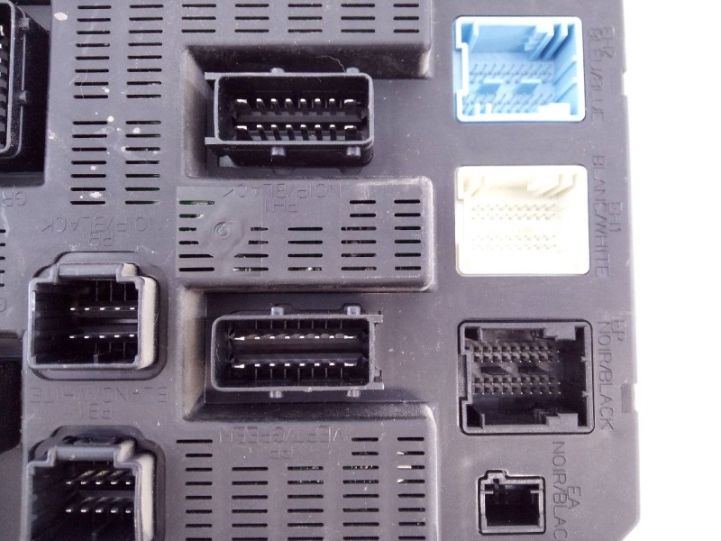 Recambio de caja reles / fusibles para citroën c4 coupe cool referencia OEM IAM 9659285680  E3-B2-35-1