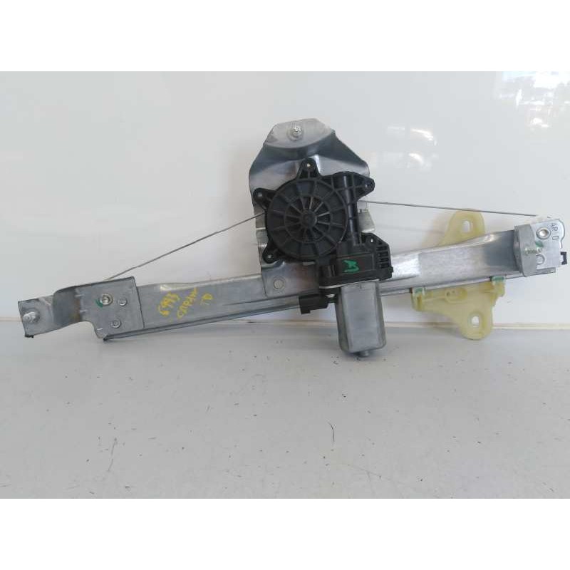 Recambio de elevalunas trasero derecho para renault captur life referencia OEM IAM 12800147101C 9030352A E1-A1-42-2