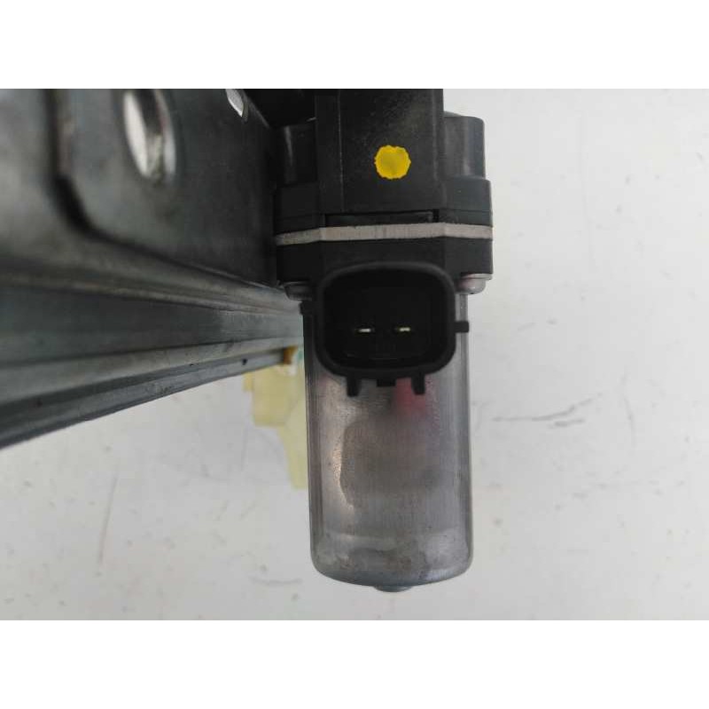 Recambio de elevalunas trasero derecho para renault captur life referencia OEM IAM 12800147101C 9030352A E1-A1-42-2