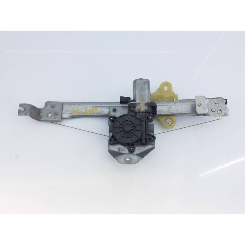 Recambio de elevalunas trasero izquierdo para renault captur life referencia OEM IAM 12800147201C 9030351A E1-A1-8-2