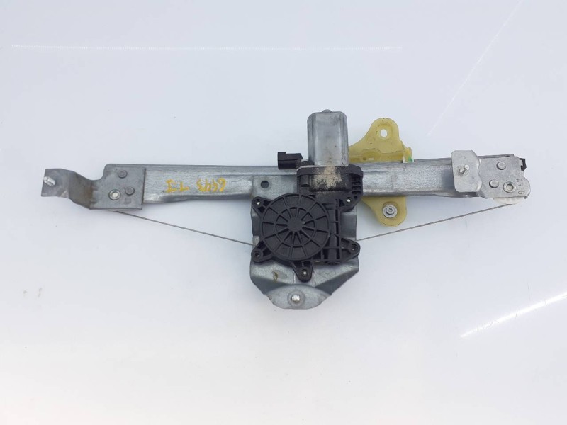 Recambio de elevalunas trasero izquierdo para renault captur life referencia OEM IAM 12800147201C 9030351A E1-A1-8-2