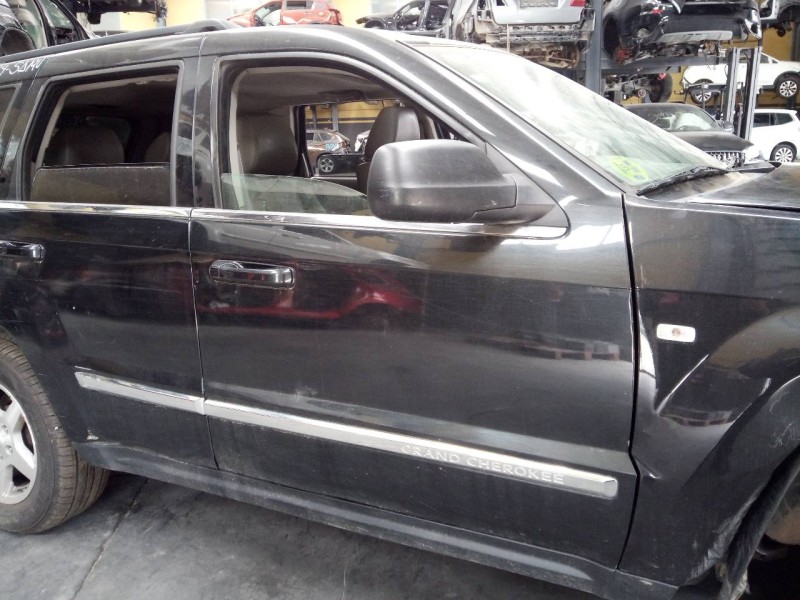 Recambio de puerta delantera derecha para jeep gr. cherokee (wh) 3.0 crd limited referencia OEM IAM   