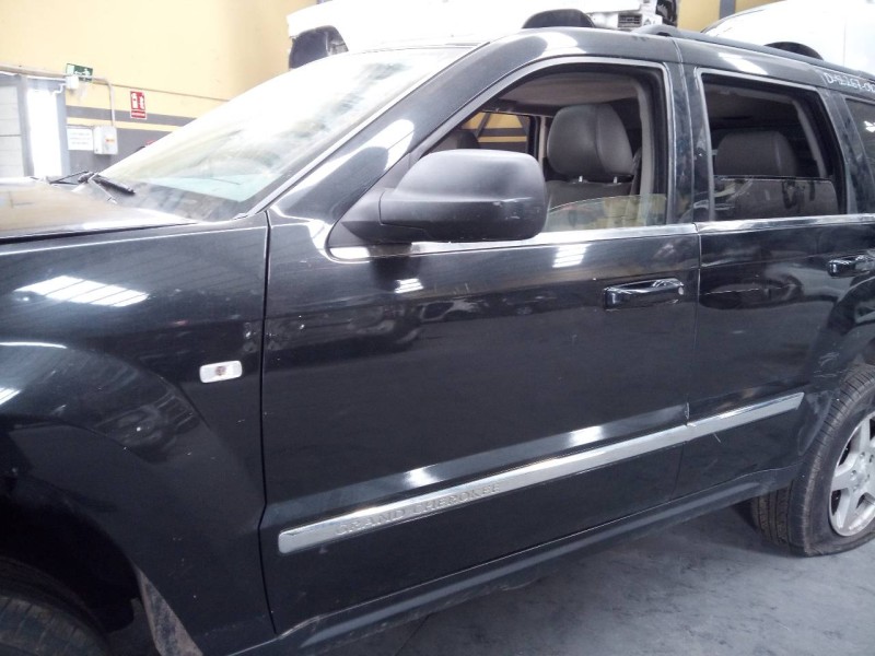 Recambio de puerta delantera izquierda para jeep gr. cherokee (wh) 3.0 crd limited referencia OEM IAM   