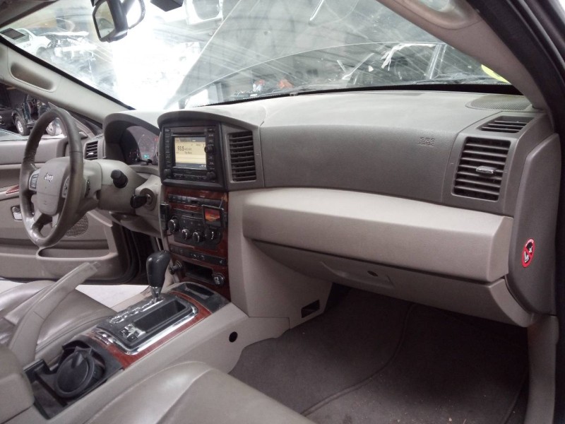 Recambio de salpicadero para jeep gr. cherokee (wh) 3.0 crd limited referencia OEM IAM   