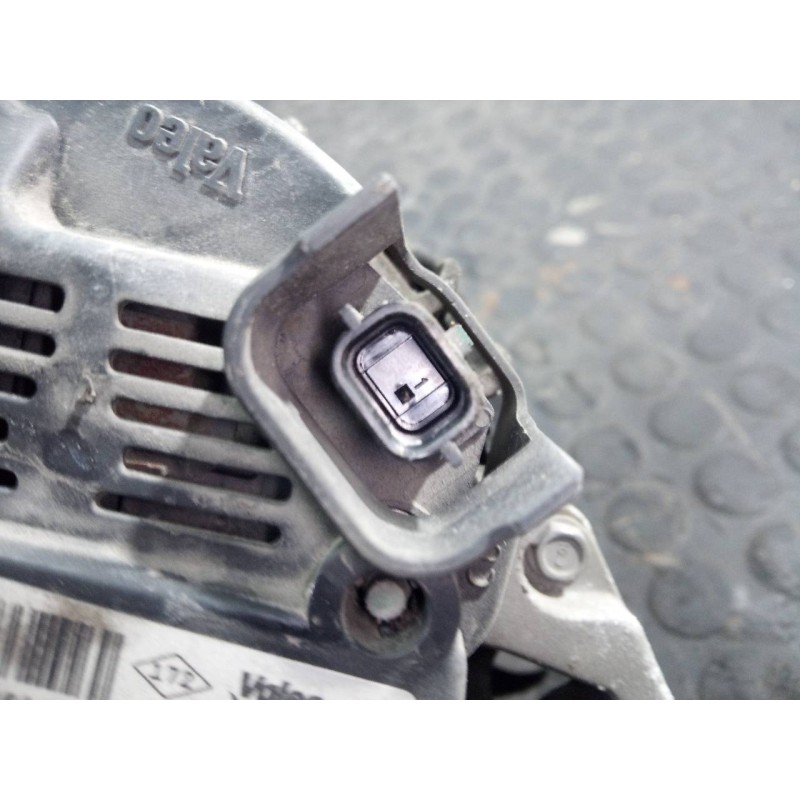 Recambio de alternador para renault scenic iii dynamique referencia OEM IAM 231004554R 2120003453 P3-B6-13-5